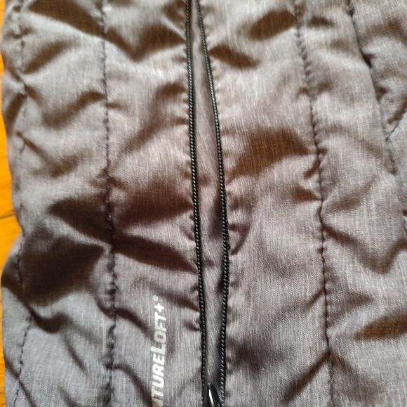 Women's  puffer vest size medium by champion - Picture 2 of 5